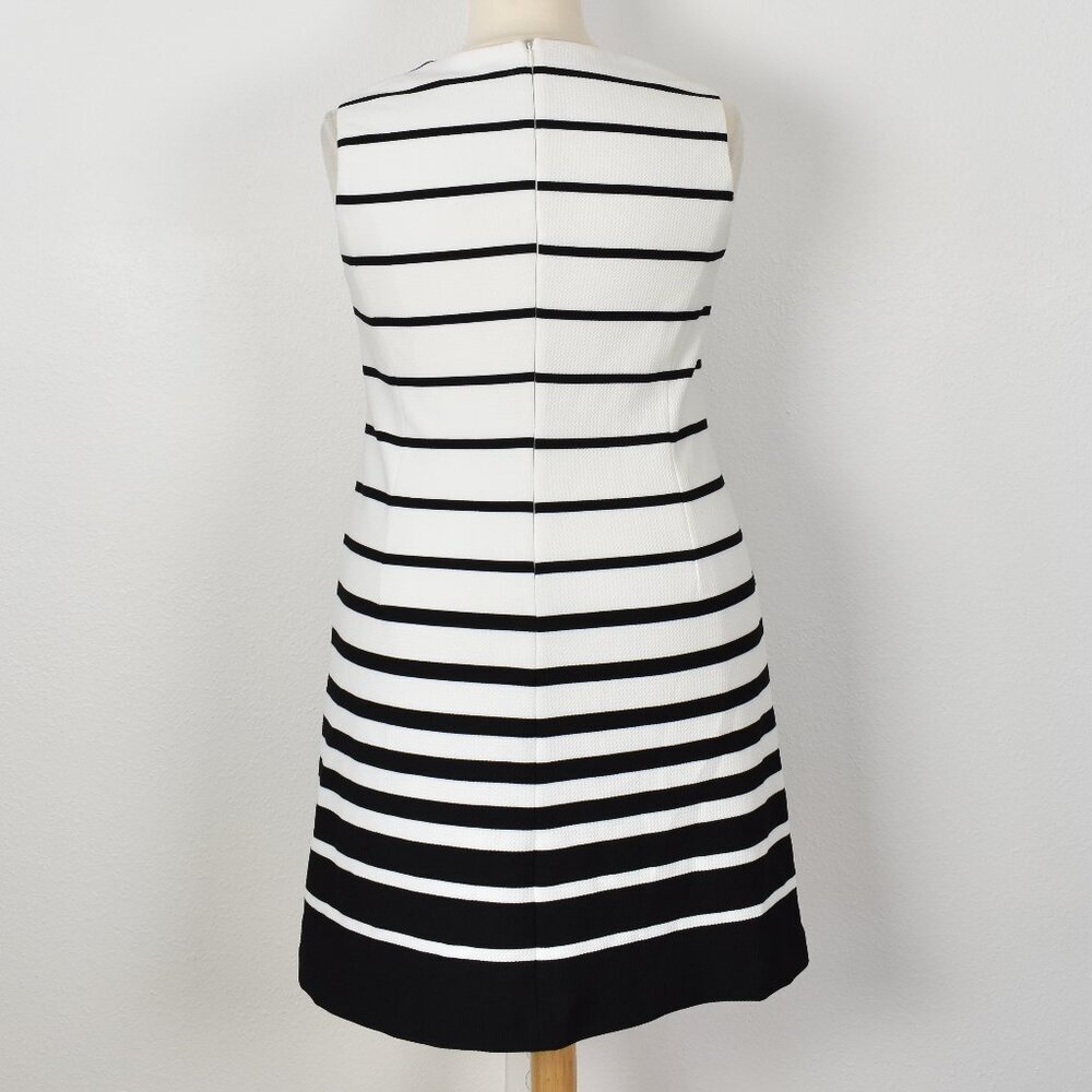 Eliza J Graduated Stripe Pleated Sleeveless Dress - 14W - Picture 7 of 10